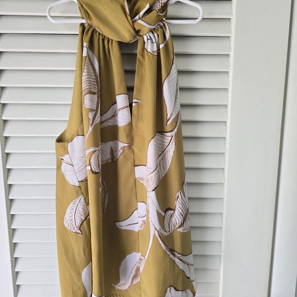 Banana Republic Factory Outlet print top